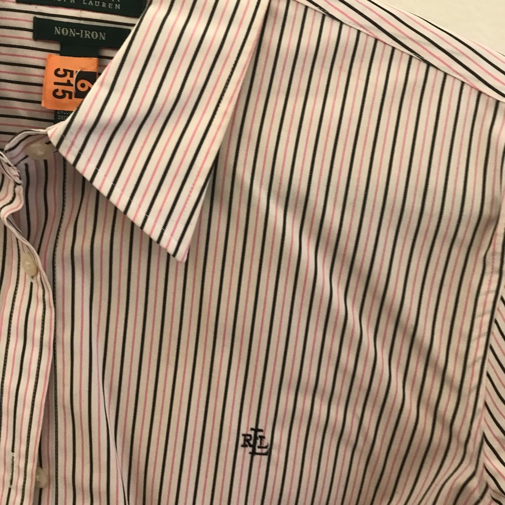 Blouse - Picture 2 of 4